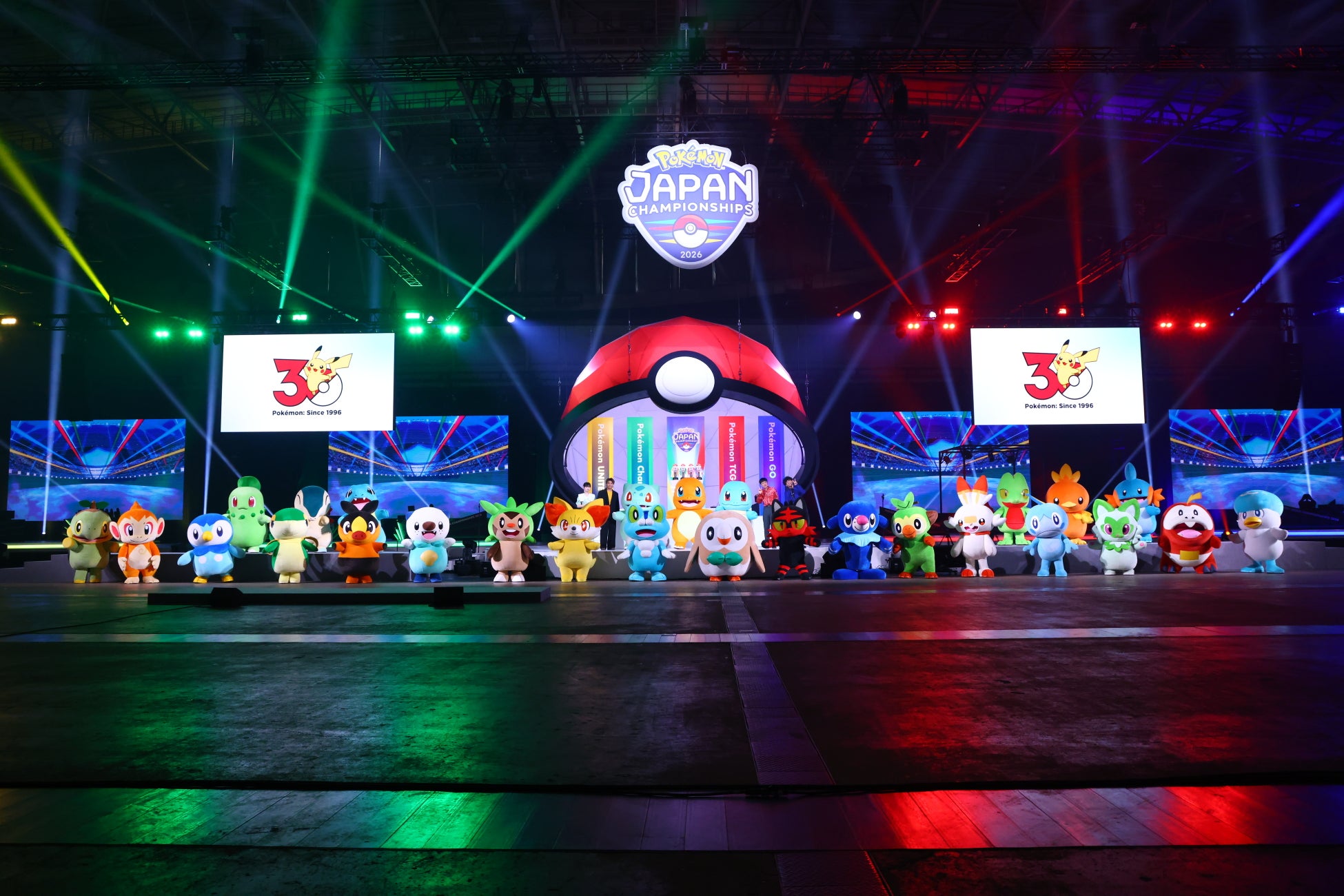 2026年6月5日のポケモン30周年スペシャルイベントで歴代の旅立ちのパートナー27匹が集合した様子